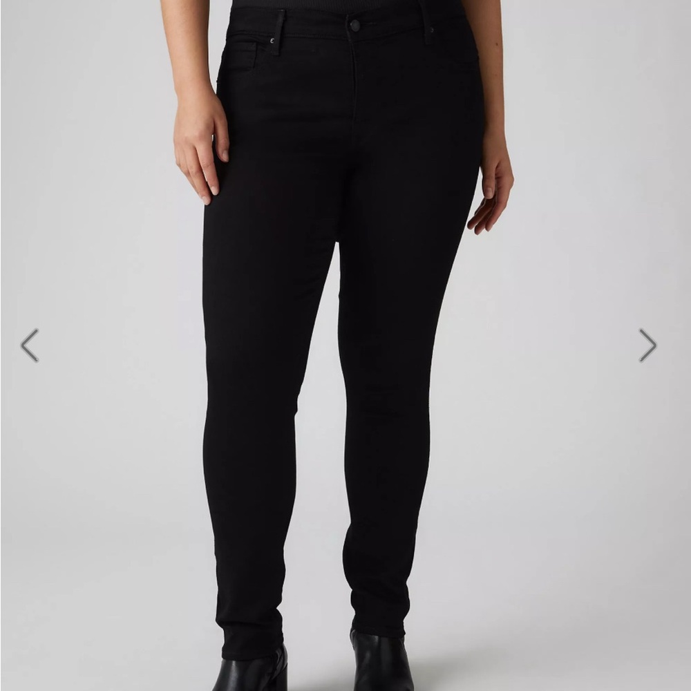 Levi's Women's Classic Black Skinny Jeans